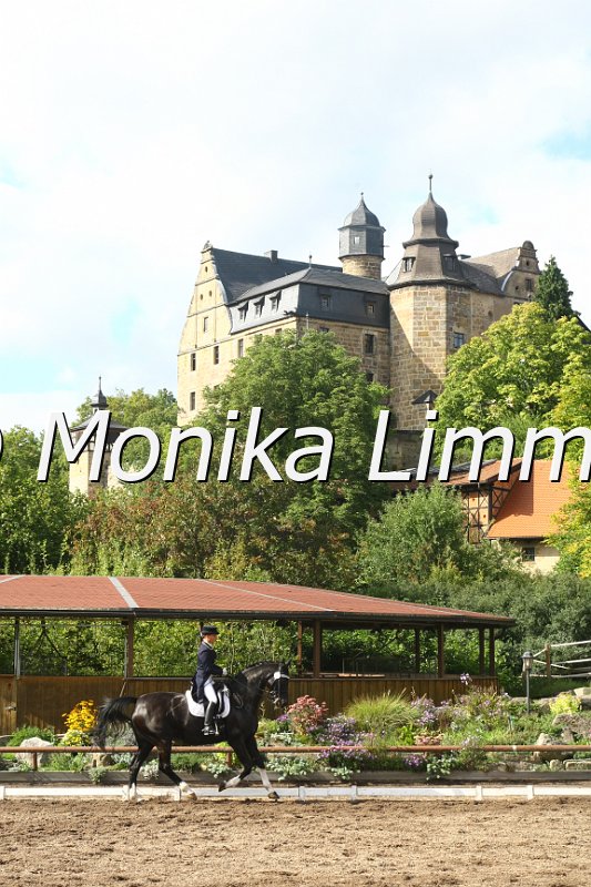 109M4584_Donnatella_Dressur Sxx.JPG